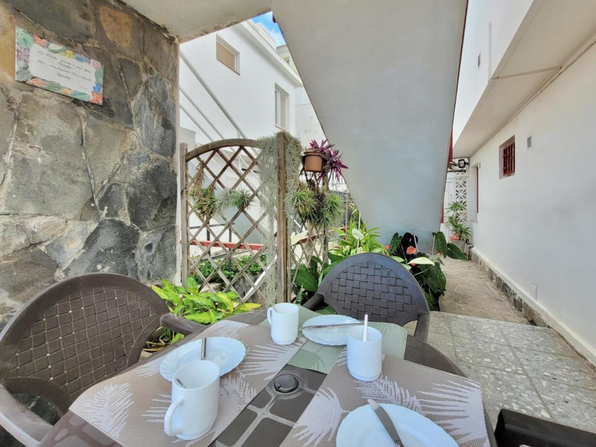 Casa Hibiscus Lägenhet Puerto de la Cruz  Exteriör bild
